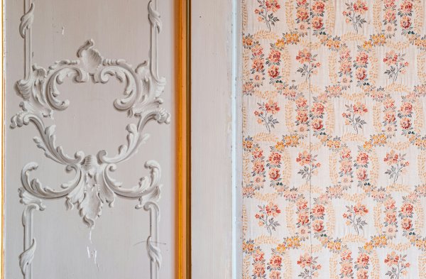 Professional Customized Wallpaper Services